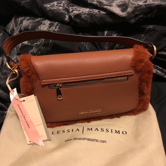 Alessia Massimo Faux Fur Brown Leather Handbag NWT - Picture 2 of 4